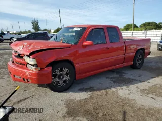 2000 Chevrolet Silverado 1500 with VIN 2GCEC19W1Y1363174, listed as a Copart auction lot 72973024 with Not Provided miles and Salvage Title. Bid and sale history available at DreamBid. Image 1.