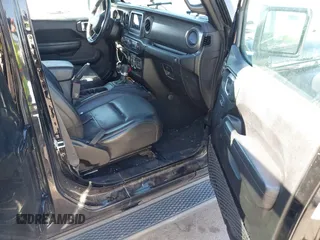 2022 Jeep Gladiator Texas Trail with VIN 1C6HJTAG7NL128584, listed as a IAAI auction lot 40630493 with Not Provided miles and . Bid and sale history available at DreamBid. Image 5.