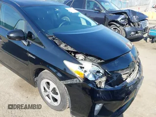 2014 Toyota Prius Four with VIN JTDKN3DU6E1740808, listed as a IAAI auction lot 41975921 with 255,493 mi miles. Bid and sale history available at carsss.com. Image 6.