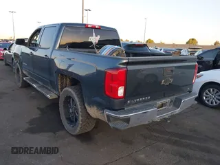 2018 Chevrolet Silverado 1500 LT with VIN 3GCPCRECXJG431472, listed as a IAAI auction lot 41825820 with 118,452 mi miles and . Bid and sale history available at DreamBid. Image 3.