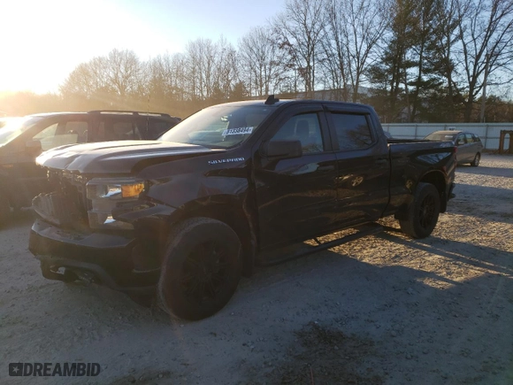 2021 Chevrolet Silverado 1500 Custom with VIN 1GCUYBEF7MZ425459, listed as a Copart auction lot 81338494 with 32,762 mi miles and Salvage Title. Bid and sale history available at carsss.com. Image 1.