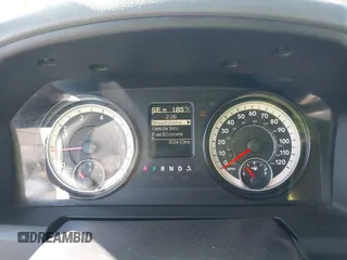 2016 Ram 2500 Tradesman с VIN 3C7WR4AJ8GG191366, выставлен на аукционе IAAI как лот 42611231 с пробегом 83 410 миль миль и . История ставок и продаж доступна на DreamBid. Изображение 7.