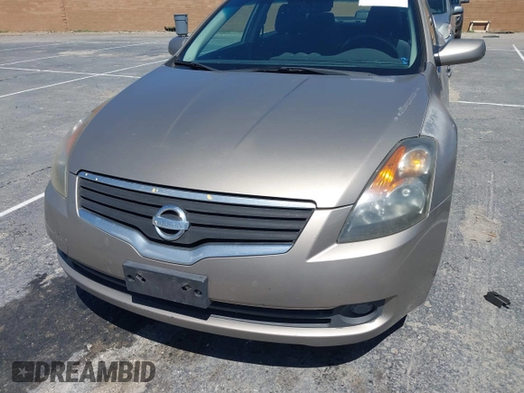 2007 Nissan Altima 2.5 S with VIN 1N4AL21E87N421520, listed as a IAAI auction lot 42009119 with 327,459 mi miles. Bid and sale history available at carsss.com. Image 6.