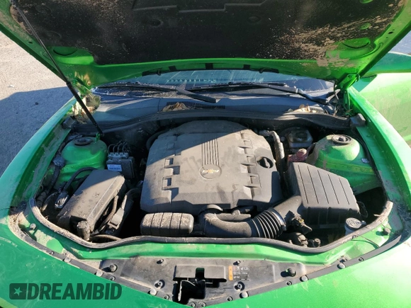 2011 Chevrolet Camaro 1LT z VIN 2G1FB1ED2B9170657, wystawiony jako Copart lot #42118435 z przebiegiem 92 955 mil mil oraz Szkoda całkowita • Salvage title. Historia ofert i sprzedaży dostępna na DreamBid. Obrazek 13.