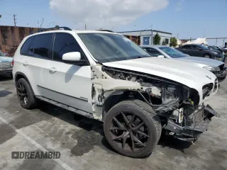 2011 BMW X5 35i with VIN 5UXZV4C55BL406427, listed as a Copart auction lot 50256895 with 155,662 mi miles and Salvage Title. Bid and sale history available at carsss.com. Image 4.