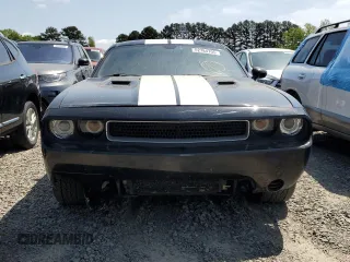 2013 Dodge Challenger SXT z VIN 2C3CDYAG6DH679449, wystawiony jako Copart lot #52784705 z przebiegiem 125 665 mil mil oraz Tytuł czysty. Historia ofert i sprzedaży dostępna na DreamBid. Obrazek 5.