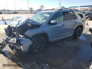 2025 Honda Pilot Touring with VIN 5FNYG2H76SB008958, listed as a Copart auction lot 84707044 with 4,318 mi miles and Salvage Title. Bid and sale history available at carsss.com. Image 1.