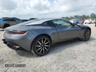 2017 Aston Martin DB11 z VIN SCFRMFAV2HGL00765, wystawiony jako Copart lot #55667215 z przebiegiem Nie podano mil oraz Nie do naprawy. Historia ofert i sprzedaży dostępna na DreamBid. Obrazek 3.