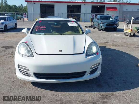 2013 Porsche Panamera with VIN WP0AA2A7XDL014047, listed as a IAAI auction lot 42010031 with 118,681 mi miles and . Bid and sale history available at DreamBid. Image 12.