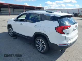 2020 GMC Terrain SLT z VIN 3GKALVEX4LL222454, wystawiony jako IAAI lot #41667309 z przebiegiem 111 729 mil mil oraz . Historia ofert i sprzedaży dostępna na DreamBid. Obrazek 3.