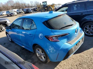 2021 Toyota Corolla Hatchback SE with VIN JTND4MBE6M3146635, listed as a Copart auction lot 40959054 with 70,721 mi miles. Bid and sale history available at carsss.com. Image 2.