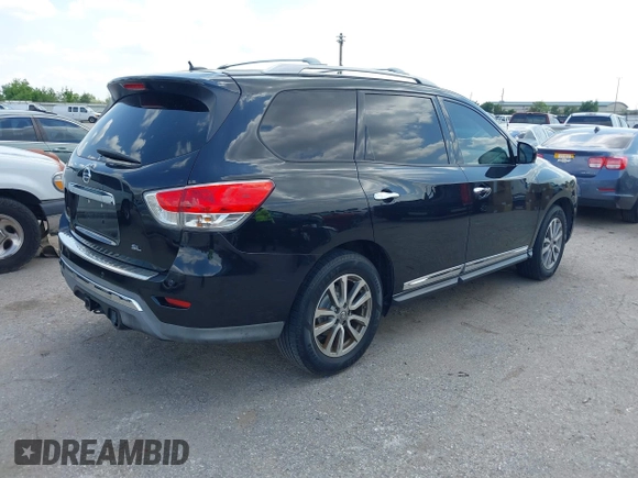 2015 Nissan Pathfinder SV with VIN 5N1AR2MN8FC689252, listed as a IAAI auction lot 42409596 with 165,825 mi miles and . Bid and sale history available at DreamBid. Image 4.