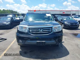 2013 Honda Pilot Touring z VIN 5FNYF3H98DB023104, wystawiony jako IAAI lot #42310538 z przebiegiem 169 385 mil mil oraz . Historia ofert i sprzedaży dostępna na DreamBid. Obrazek 12.