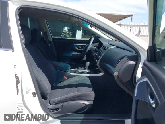 2015 Nissan Altima SL z VIN 1N4AL3AP8FC212893, wystawiony jako IAAI lot #42320300 z przebiegiem 147 795 mil mil oraz . Historia ofert i sprzedaży dostępna na DreamBid. Obrazek 5.