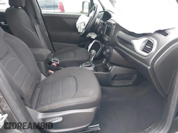 2020 Jeep Renegade Latitude with VIN ZACNJABBXLPK94526, listed as a IAAI auction lot 41500649 with 60,077 mi miles and . Bid and sale history available at DreamBid. Image 5.