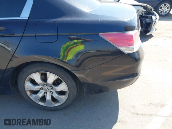 2008 Honda Accord EX with VIN JHMCP26778C018187, listed as a IAAI auction lot 42201831 with 266,639 mi miles and . Bid and sale history available at DreamBid. Image 12.
