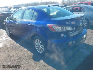 2013 Mazda Mazda3 i Grand Touring with VIN JM1BL1WP6D1774313, listed as a IAAI auction lot 41289254 with 105,283 mi miles. Bid and sale history available at carsss.com. Image 3.