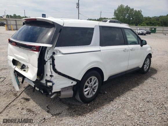 2024 Kia Carnival LX with VIN KNDNB4H38R6398560, listed as a Copart auction lot 58257774 with 4,671 mi miles and Salvage Title. Bid and sale history available at carsss.com. Image 3.