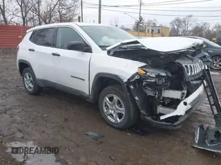 2022 Jeep Compass Sport с VIN 3C4NJDAB8NT106765, выставлен на аукционе IAAI как лот 41669570 с пробегом 74 550 миль миль и . История ставок и продаж доступна на DreamBid. Изображение 1.