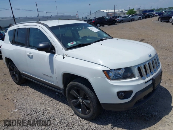 2016 Jeep Compass Sport с VIN 1C4NJDBB5GD662555, выставлен на аукционе IAAI как лот 42591297 с пробегом 82 333 миль миль и . История ставок и продаж доступна на DreamBid. Изображение 1.