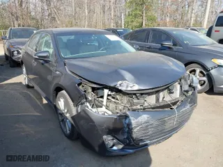 2015 Toyota Avalon Limited with VIN 4T1BK1EB5FU157586, listed as a IAAI auction lot 41827250 with 62,572 mi miles. Bid and sale history available at carsss.com. Image 1.