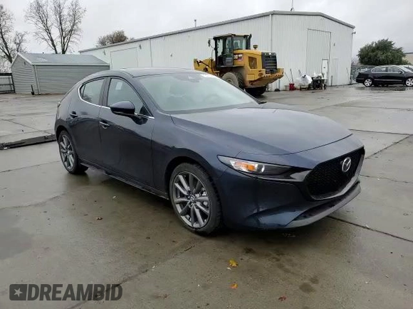 2022 Mazda Mazda3 Hatchback Preferred with VIN JM1BPALL2N1518645, listed as a Copart auction lot 73013402 with 4,492 mi miles. Bid and sale history available at carsss.com. Image 11.