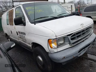 2001 Ford Econoline Cargo with VIN 1FTNE24241HB43552, listed as a IAAI auction lot 41957251 with Not Provided miles. Bid and sale history available at carsss.com. Image 1.