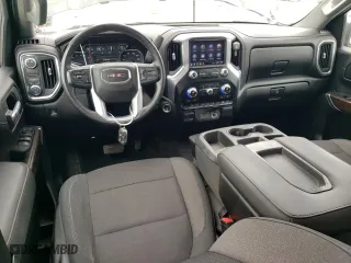 2020 GMC Sierra 1500 SLE with VIN 1GTR8BEK8LZ248583, listed as a Copart auction lot 70676584 with 71,511 mi miles and Salvage Title. Bid and sale history available at carsss.com. Image 8.