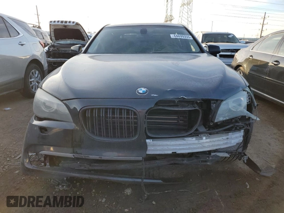 2010 BMW 7 Series 750Li xDrive z VIN WBAKC8C5XAC431285, wystawiony jako Copart lot #44699355 z przebiegiem 128 294 mil mil oraz Czysty tytuł • Clean title. Historia ofert i sprzedaży dostępna na DreamBid. Obrazek 5.