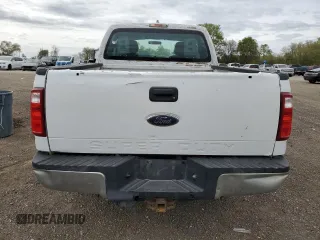 2011 Ford F-250 XL z VIN 1FT7X2B65BEC06024, wystawiony jako Copart lot #55262135 z przebiegiem 225 255 mil mil oraz Szkoda całkowita • Salvage title. Historia ofert i sprzedaży dostępna na DreamBid. Obrazek 6.