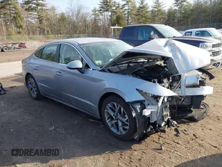 2023 Hyundai Sonata SEL z VIN KMHL64JA7PA326162, wystawiony jako IAAI lot #41772071 z przebiegiem 19 520 mil mil oraz . Historia ofert i sprzedaży dostępna na DreamBid. Obrazek 1.
