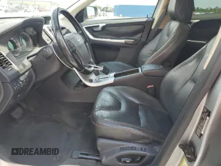 2010 Volvo XC60 3.0T with VIN YV4992DZ6A2021746, listed as a Copart auction lot 63934795 with 112,698 mi miles and Clean title. Bid and sale history available at DreamBid. Image 7.
