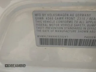 2010 Volkswagen CC Luxury с VIN WVWHL7ANXAE520241, выставлен на аукционе IAAI как лот 42469715 с пробегом 83 614 миль миль и . История ставок и продаж доступна на DreamBid. Изображение 9.
