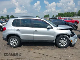 2016 Volkswagen Tiguan R-Line with VIN WVGAV7AX7GW557260, listed as a IAAI auction lot 42569691 with 96,019 mi miles and . Bid and sale history available at DreamBid. Image 14.
