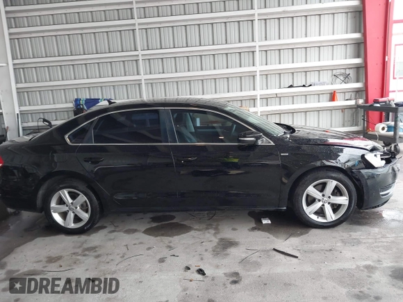 2014 Volkswagen Passat S with VIN 1VWAT7A37EC035831, listed as a IAAI auction lot 42648263 with 118,081 mi miles and . Bid and sale history available at DreamBid. Image 13.
