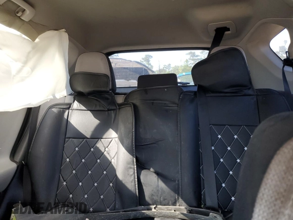 2018 Toyota RAV4 XLE with VIN 2T3RFREV5JW731373, listed as a Copart auction lot 51917465 with 124,623 mi miles and Salvage Title. Bid and sale history available at DreamBid. Image 10.