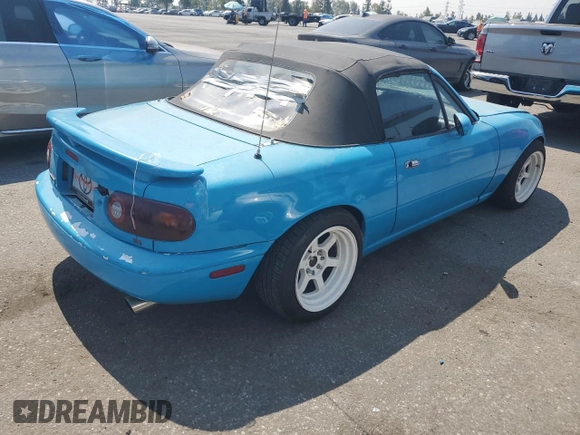 1990 Mazda MX-5 Miata z VIN JM1NA3515L0116370, wystawiony jako Copart lot #62568904 z przebiegiem 175 230 mil mil oraz Szkoda całkowita • Salvage title. Historia ofert i sprzedaży dostępna na DreamBid. Obrazek 3.