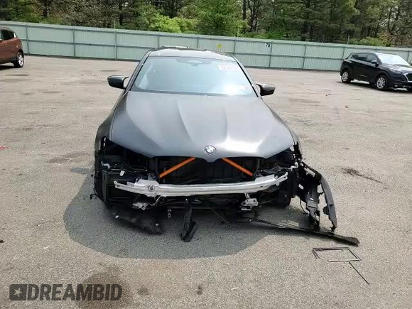 2021 BMW M5 z VIN WBS83CH04MCG92781, wystawiony jako Copart lot #52568153 z przebiegiem 29 528 mil mil oraz . Historia ofert i sprzedaży dostępna na DreamBid. Obrazek 11.