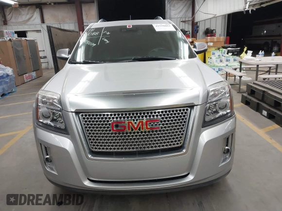 2015 GMC Terrain Denali with VIN 2GKFLUE33F6353946, listed as a IAAI auction lot 41550062 with 79,244 mi miles. Bid and sale history available at carsss.com. Image 12.