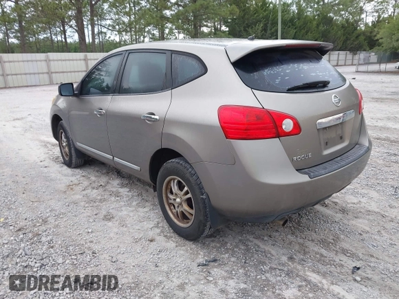 2011 Nissan Rogue SV with VIN JN8AS5MT2BW174768, listed as a IAAI auction lot 42190792 with 260,153 mi miles and . Bid and sale history available at DreamBid. Image 3.