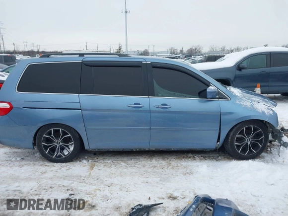2007 Honda Odyssey EX with VIN 5FNRL384X7B082404, listed as a IAAI auction lot 41303764 with 158,703 mi miles. Bid and sale history available at carsss.com. Image 14.