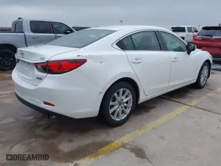 2015 Mazda Mazda6 i Sport with VIN JM1GJ1U62F1162876, listed as a IAAI auction lot 41924837 with 189,634 mi miles. Bid and sale history available at carsss.com. Image 4.