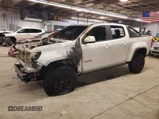 2018 Chevrolet Colorado 4WD ZR2 z VIN 1GCPTEE16J1319077, wystawiony jako Copart lot #85982364 z przebiegiem Nie podano mil oraz Szkoda całkowita • Salvage title. Historia ofert i sprzedaży dostępna na DreamBid. Obrazek 1.