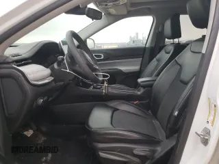 2022 Jeep Compass Latitude with VIN 3C4NJCBB3NT119450, listed as a Copart auction lot 45893475 with 18,004 mi miles and Salvage Title. Bid and sale history available at carsss.com. Image 7.