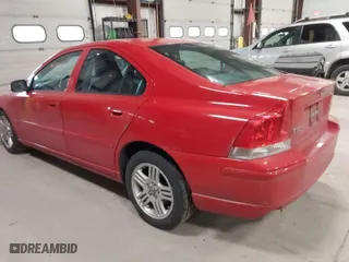 2007 Volvo S60 2.5L Turbo with VIN YV1RS592572607278, listed as a IAAI auction lot 41778521 with 206,084 mi miles. Bid and sale history available at carsss.com. Image 3.