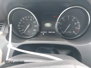 2014 Land Rover Range Rover Evoque Pure Plus z VIN SALVP2BG5EH900420, wystawiony jako IAAI lot #41940049 z przebiegiem 136 916 mil mil oraz . Historia ofert i sprzedaży dostępna na DreamBid. Obrazek 7.