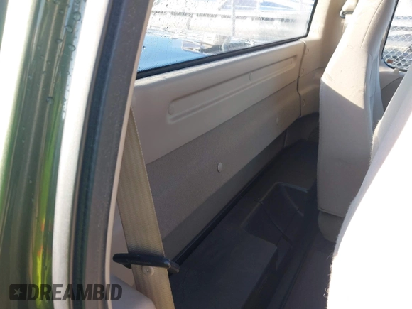 2002 Ford F-150 XL with VIN 1FTRF17W92NB74175, listed as a IAAI auction lot 41204360 with 1 mi miles. Bid and sale history available at carsss.com. Image 8.