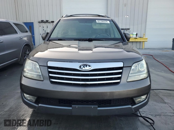 2009 Kia Borrego LX with VIN KNDJJ741795021098, listed as a Copart auction lot 82788334 with 0 mi miles and Clean Title. Bid and sale history available at carsss.com. Image 5.