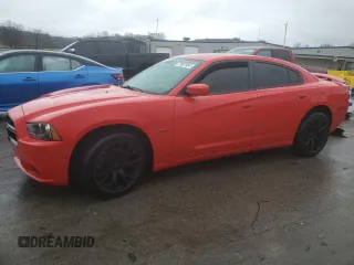 2014 Dodge Charger RT Plus with VIN 2C3CDXDT2EH360585, listed as a Copart auction lot 77067954 with 130,117 mi miles and Salvage Title. Bid and sale history available at carsss.com. Image 1.