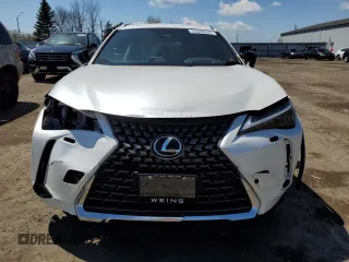 2025 Lexus UX 300h z VIN JTHUCJDHXS2001225, wystawiony jako Copart lot #55670245 z przebiegiem 4205 mil mil oraz Tytuł czysty. Historia ofert i sprzedaży dostępna na DreamBid. Obrazek 5.